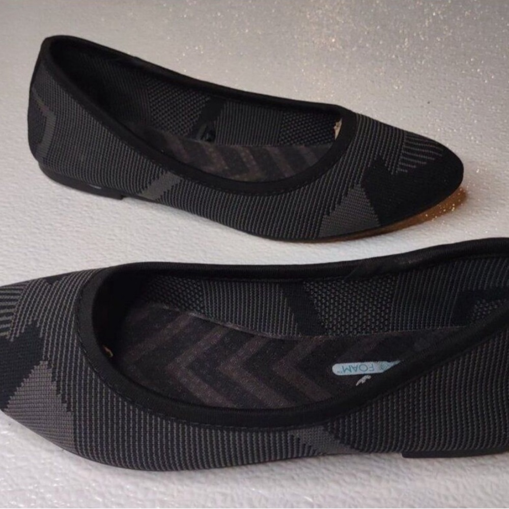Sketchers Cleo wham size 7